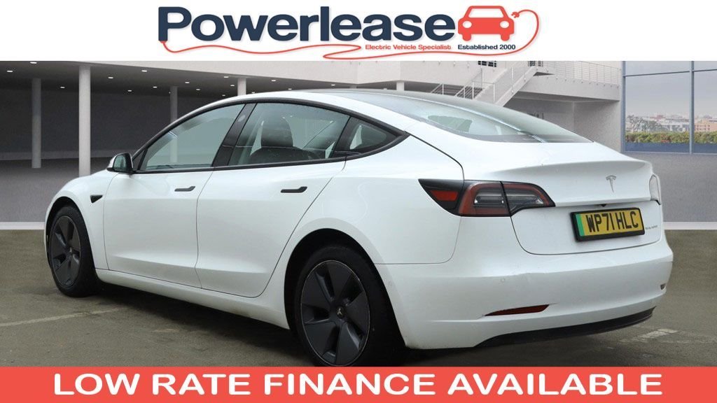 Used Tesla Model 3 2021 for sale - 76962685: Photo 2