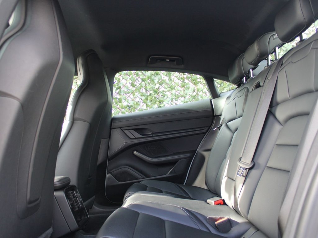 Used Porsche Taycan 2021 for sale - 76581996: Photo 13