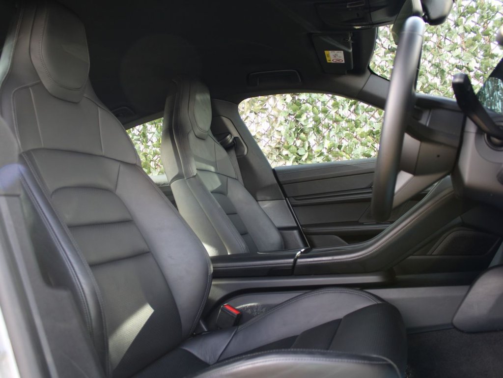 Used Porsche Taycan 2021 for sale - 76581996: Photo 16