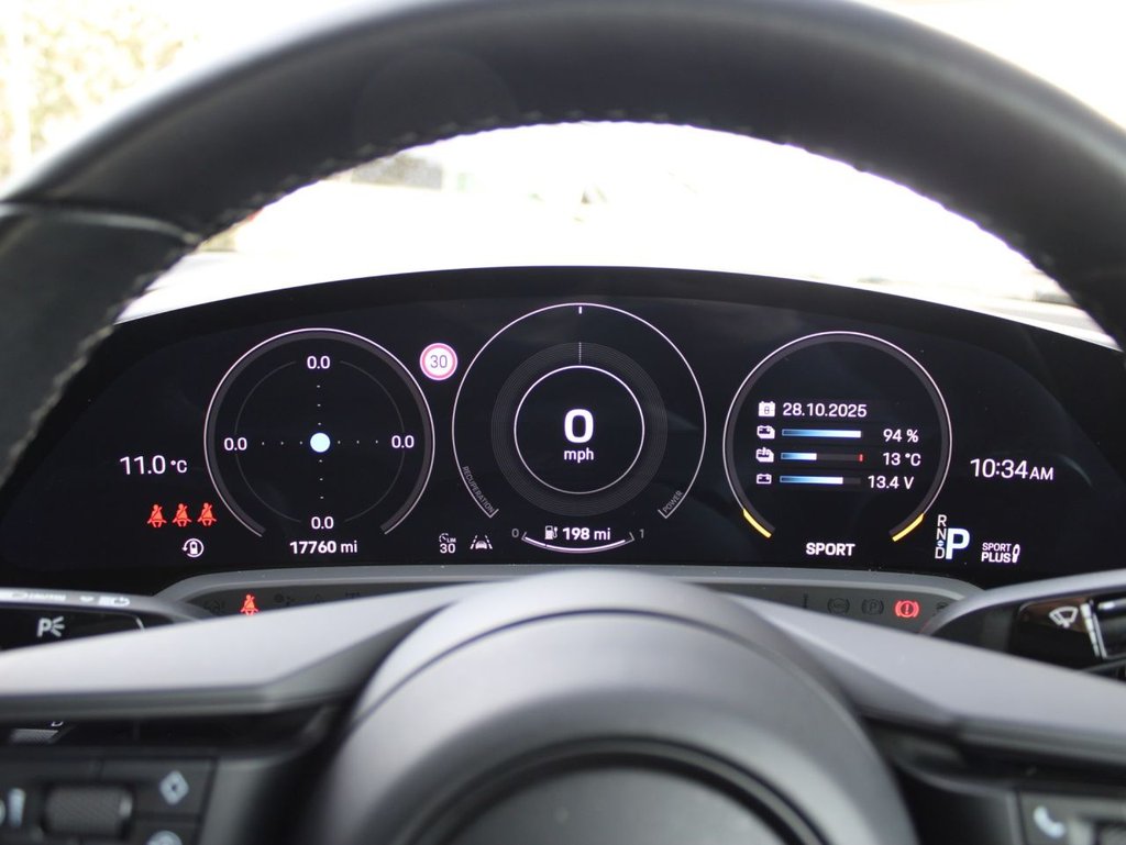 Used Porsche Taycan 2021 for sale - 76581996: Photo 35