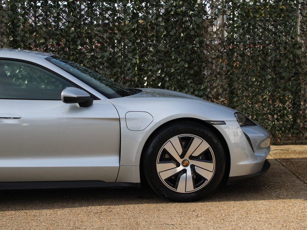 Used Porsche Taycan 2021 for sale - 76581996: Photo 39