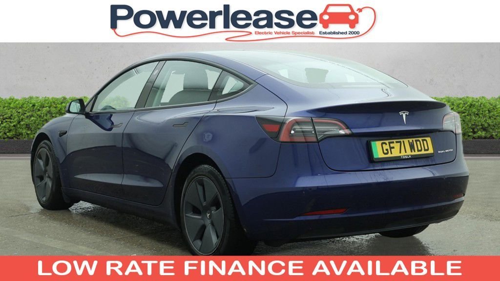Used Tesla Model 3 2021 for sale - 77642801: Photo 2