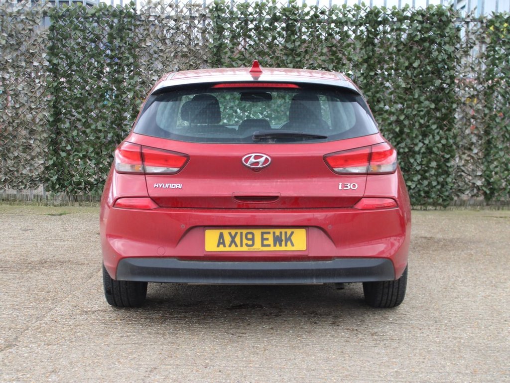 Used Hyundai i30 2019 for sale - 77680189: Photo 8