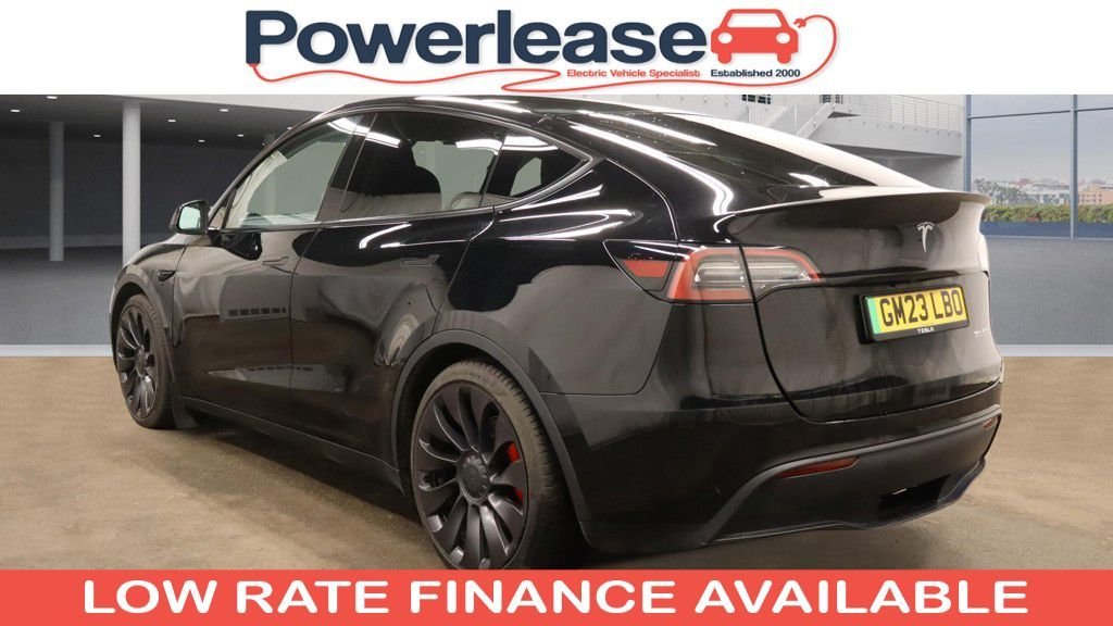 Used Tesla Model Y 2023 for sale - 77571928: Photo 2