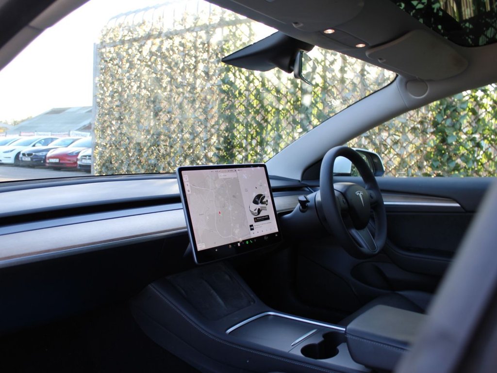 Used Tesla Model 3 2021 for sale - 76582597: Photo 14