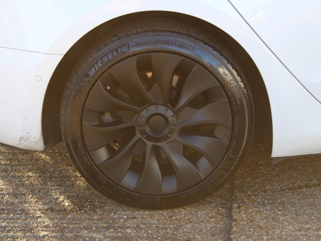 Used Tesla Model 3 2021 for sale - 76582597: Photo 23