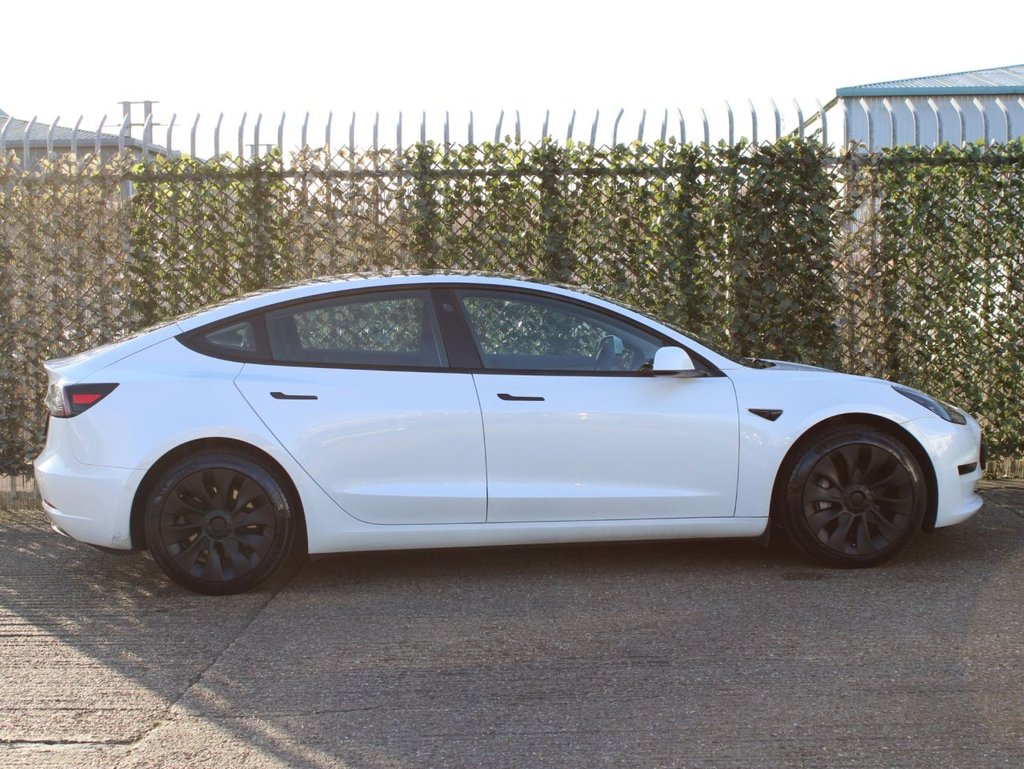 Used Tesla Model 3 2021 for sale - 76582597: Photo 6