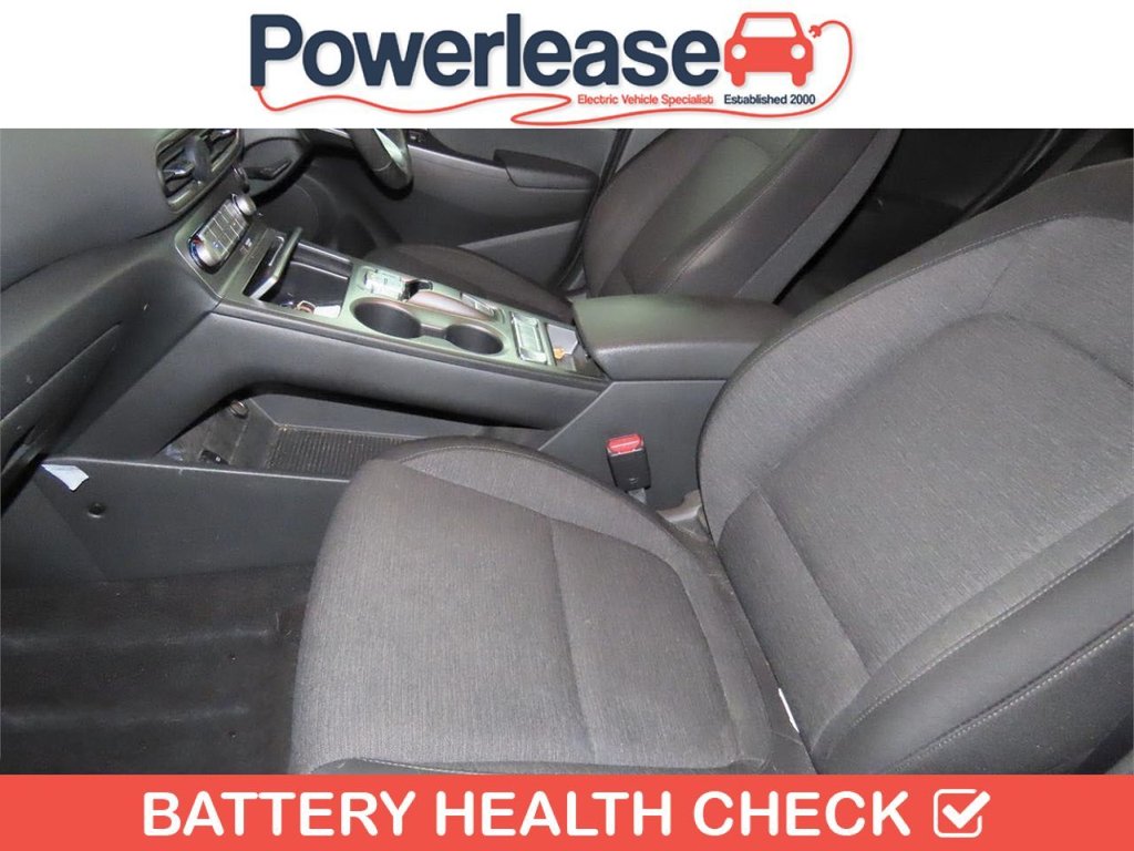 Used Hyundai KONA 2021 for sale - 77341994: Photo 2