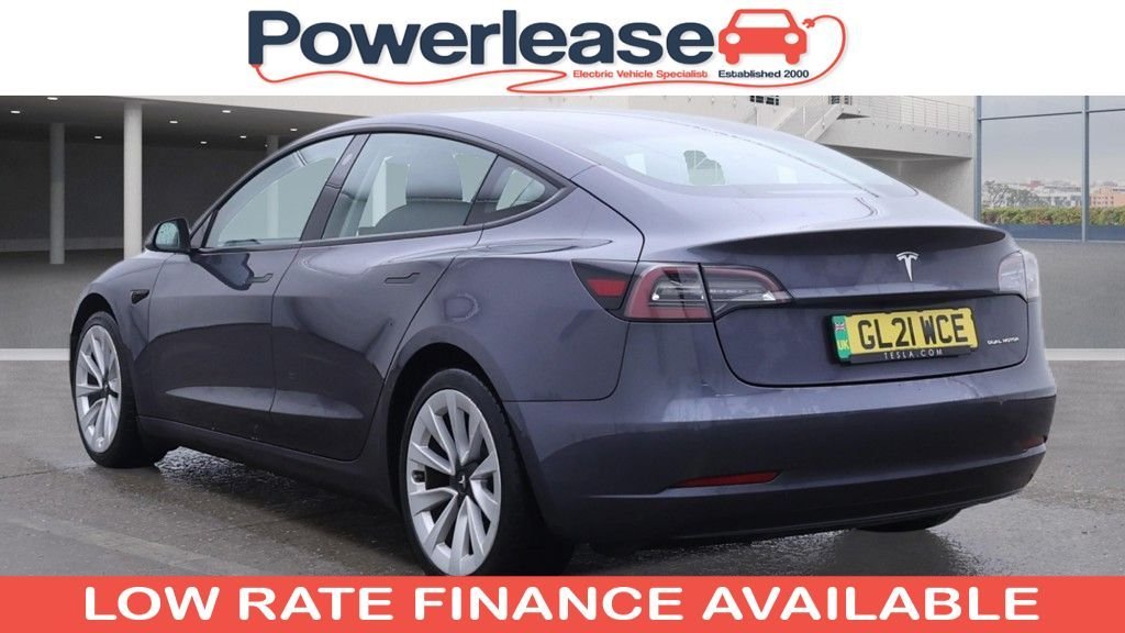 Used Tesla Model 3 2021 for sale - 77065003: Photo 2