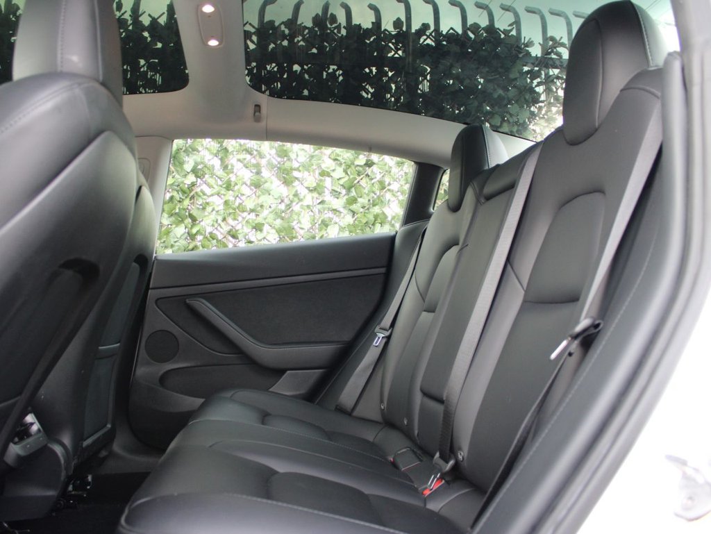 Used Tesla Model 3 2021 for sale - 76582227: Photo 10