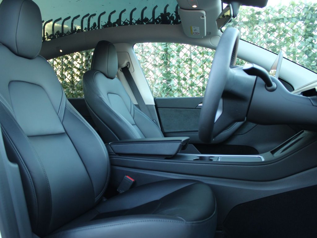 Used Tesla Model Y 2023 for sale - 76934481: Photo 13