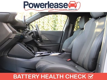 Used Peugeot 2008 2022 for sale - 76582036: Photo