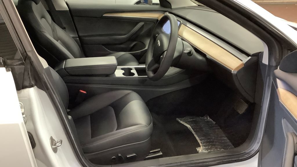 Used Tesla Model 3 2021 for sale - 76962364: Photo 5