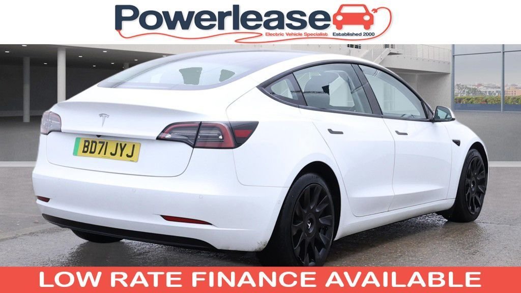 Used Tesla Model 3 2021 for sale - 77122123: Photo 2