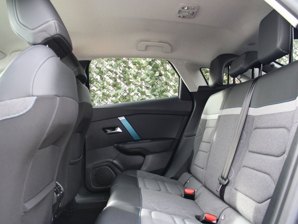 Used Citroen e-C4 2022 for sale - 76582047: Photo 13