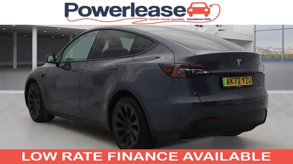 Used Tesla Model Y 2022 for sale - 76883638: Photo 2