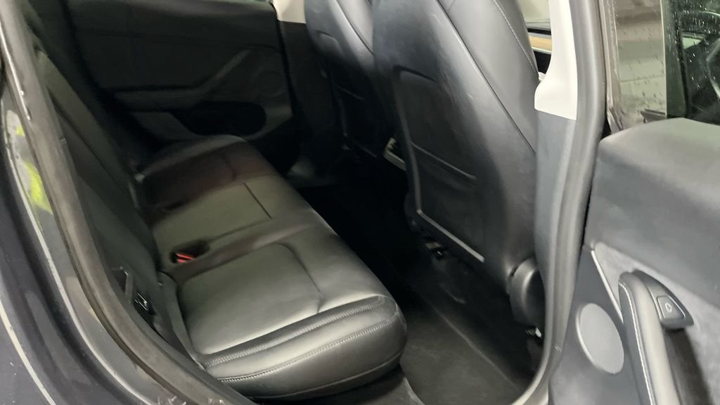 Used Tesla Model Y 2023 for sale - 77621305: Photo 7