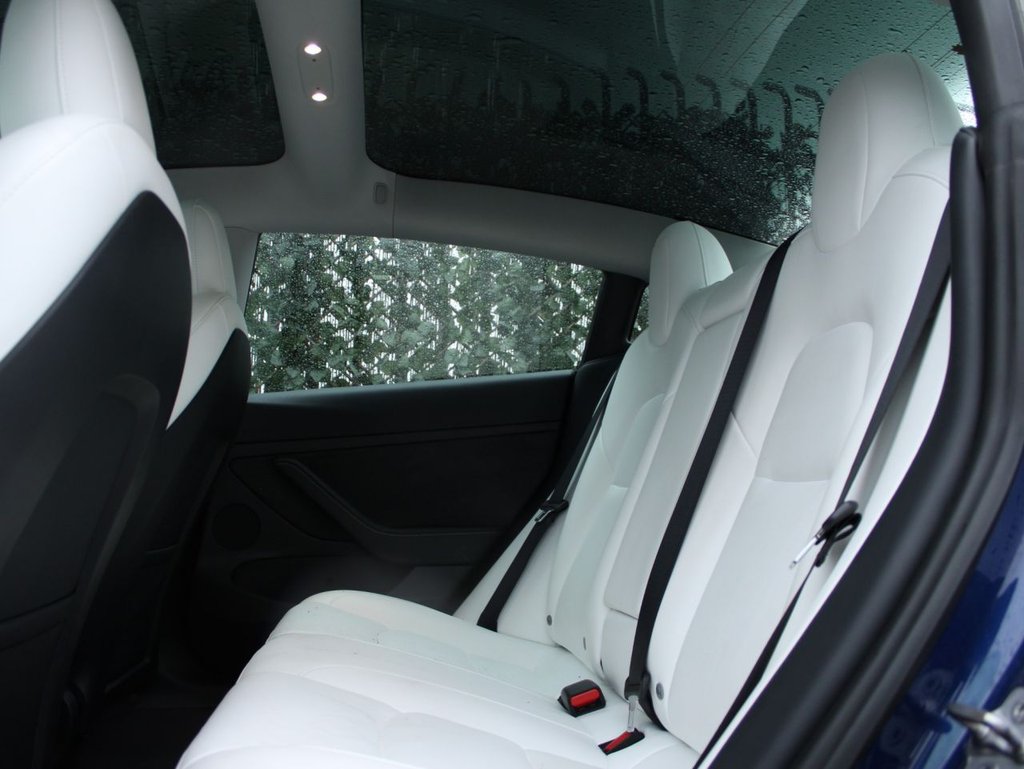 Used Tesla Model 3 2021 for sale - 76768494: Photo 9