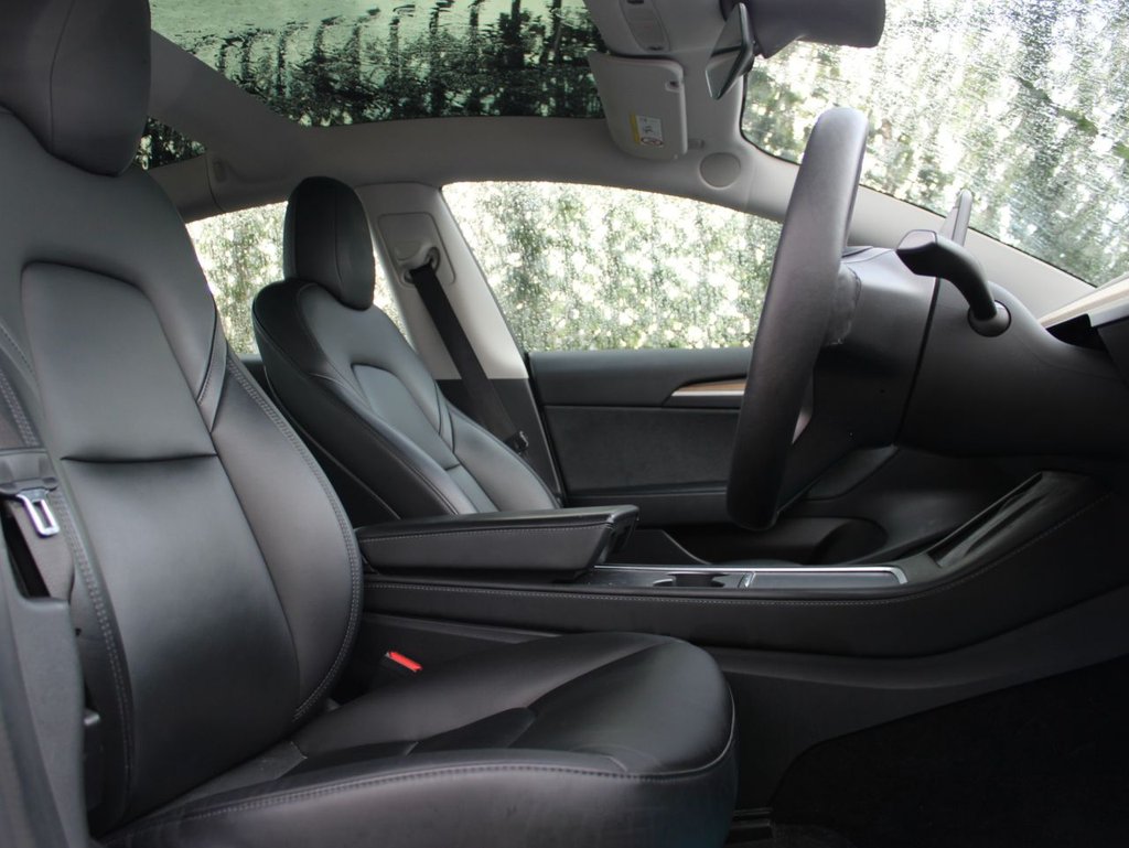 Used Tesla Model 3 2021 for sale - 76582232: Photo 10