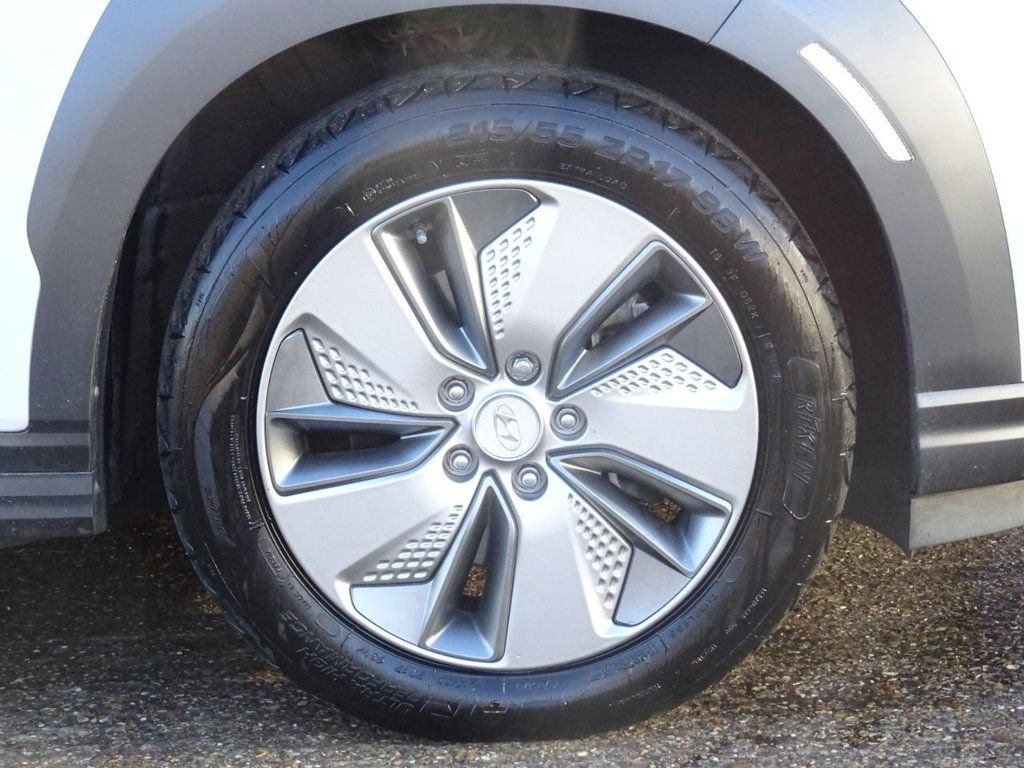 Used Hyundai KONA 2020 for sale - 77990706: Photo 23