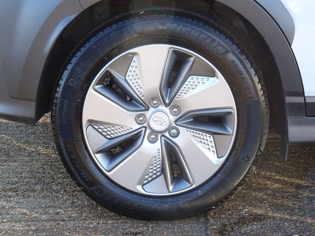 Used Hyundai KONA 2020 for sale - 77990706: Photo 24