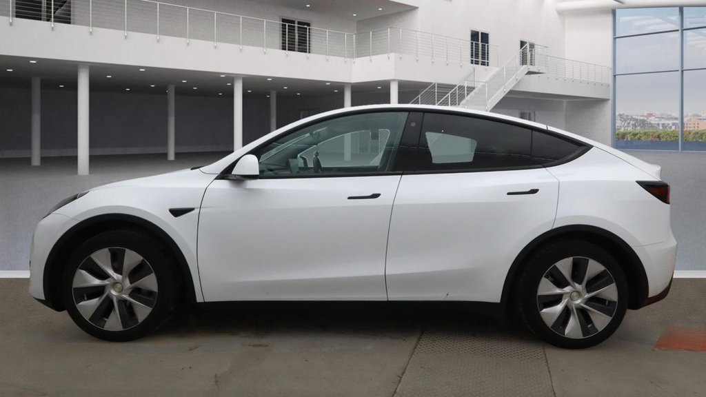 Used Tesla Model Y 2022 for sale - 76848174: Photo 5