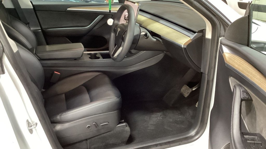 Used Tesla Model Y 2022 for sale - 76848174: Photo 6