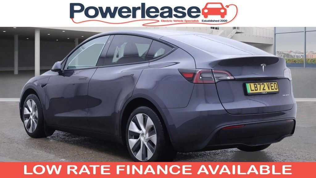 Used Tesla Model Y 2022 for sale - 76883648: Photo 2