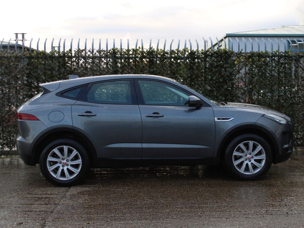 Used Jaguar E-Pace 2019 for sale - 77693339: Photo 6