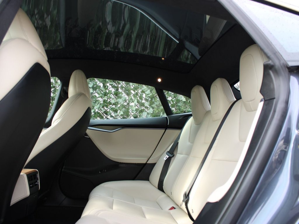 Used Tesla Model S 2020 for sale - 76582269: Photo 13