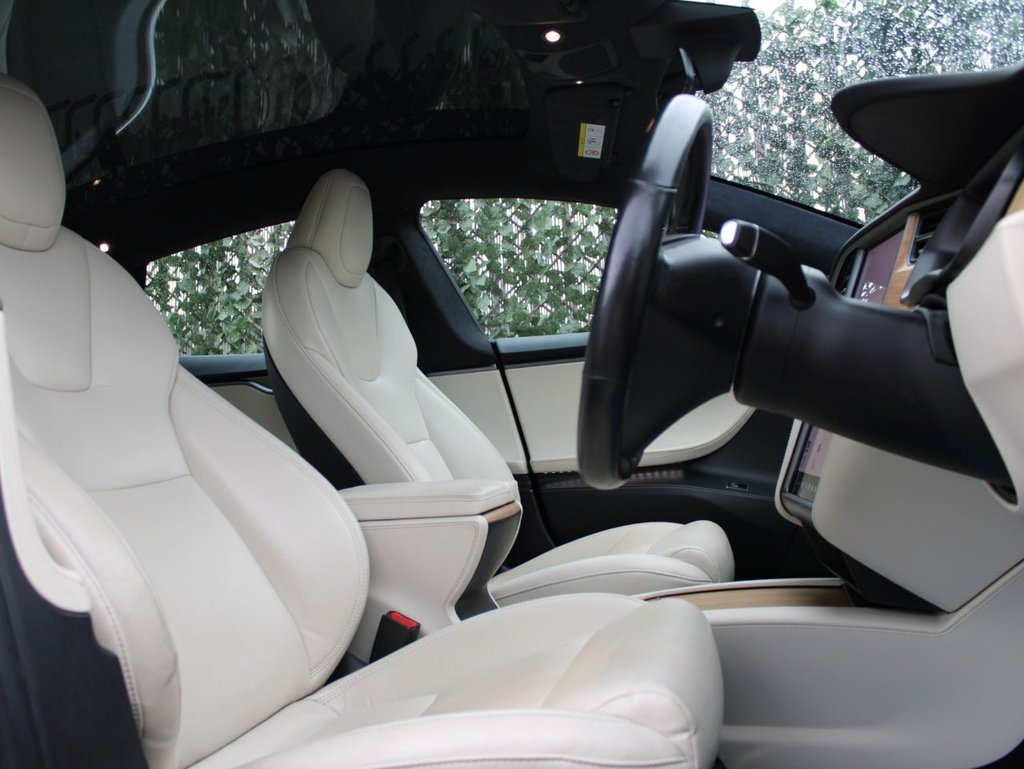 Used Tesla Model S 2020 for sale - 76582269: Photo 16