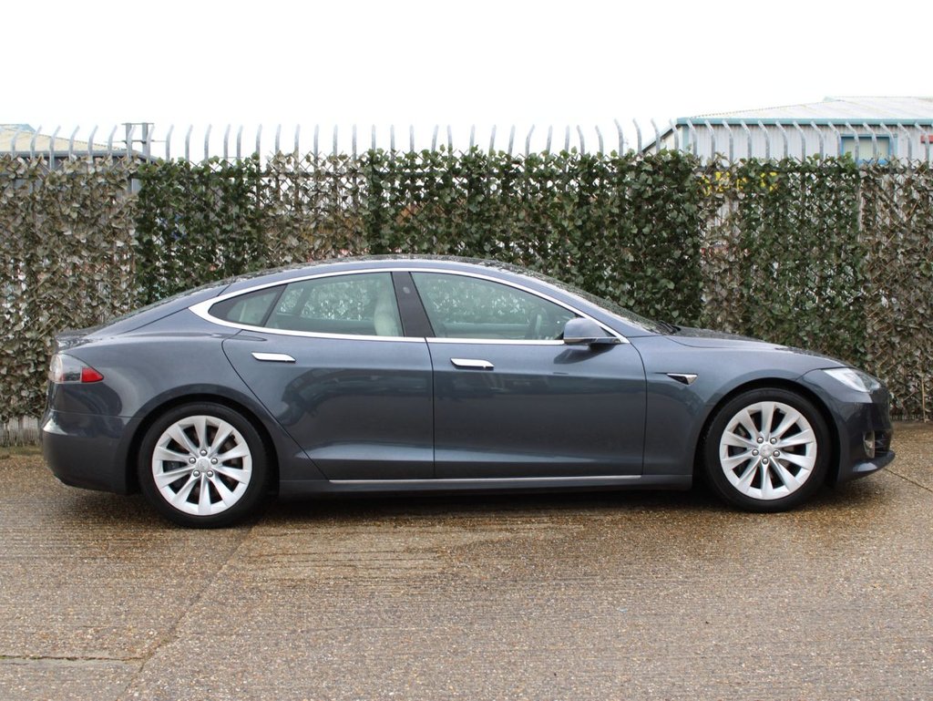 Used Tesla Model S 2020 for sale - 76582269: Photo 6