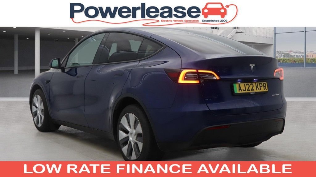 Used Tesla Model Y 2022 for sale - 77835969: Photo 2