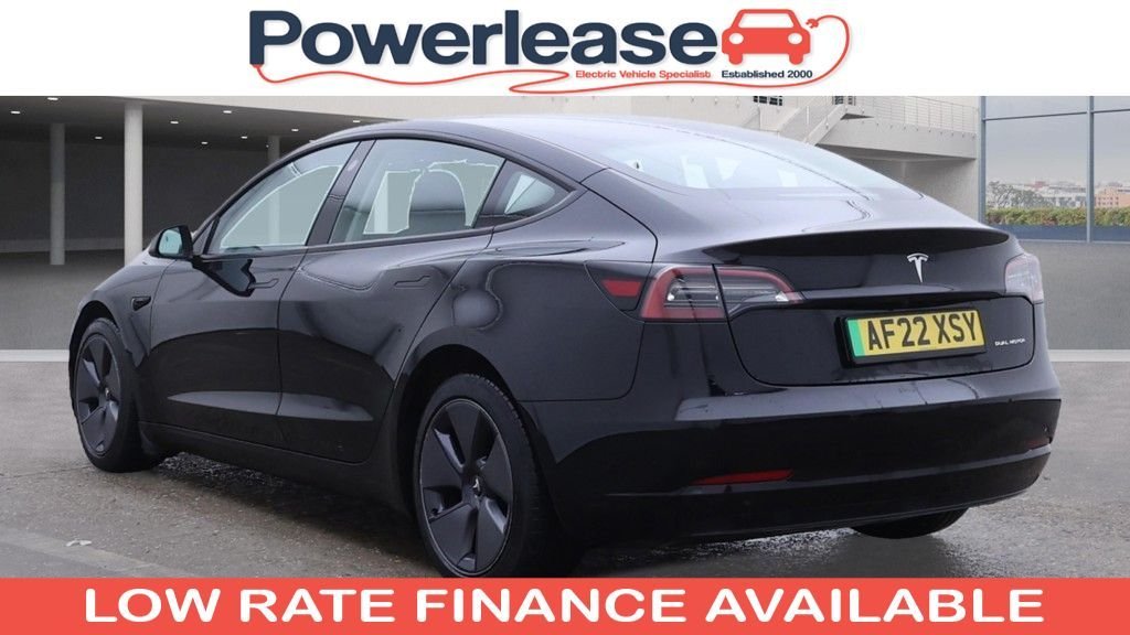 Used Tesla Model 3 2022 for sale - 76962352: Photo 2