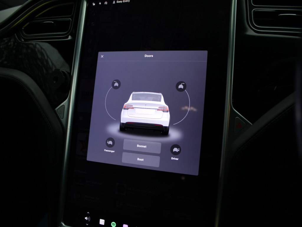 Used Tesla Model X 2017 for sale - 76820258: Photo 18