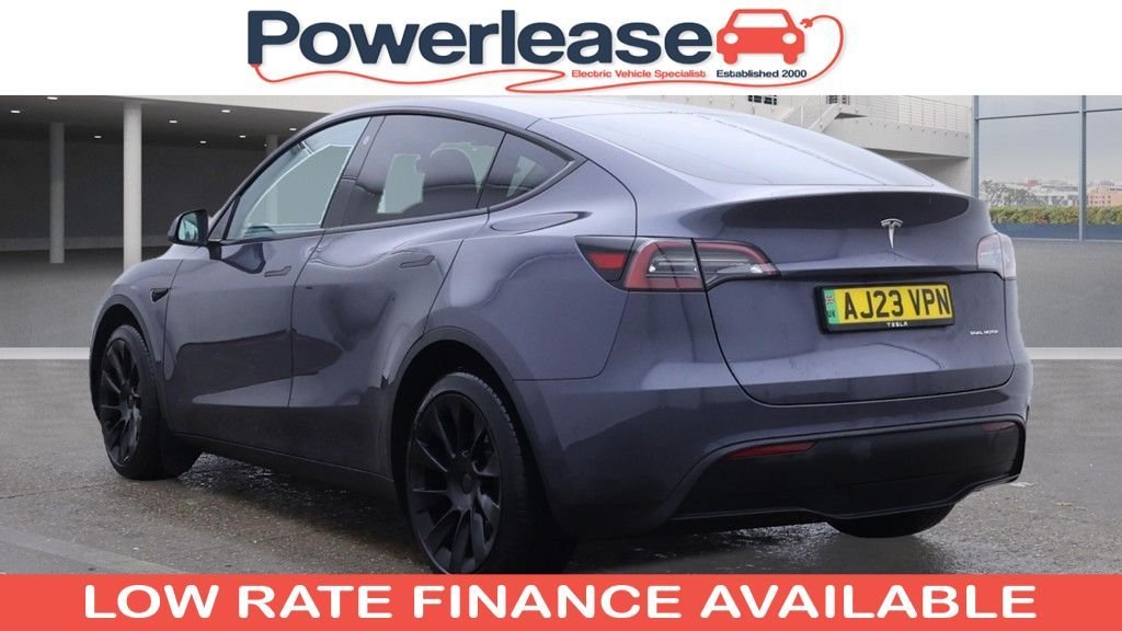 Used Tesla Model Y 2023 for sale - 76686247: Photo 2
