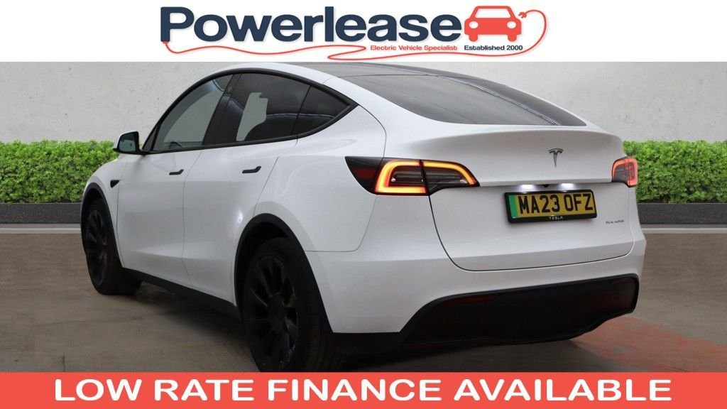Used Tesla Model Y 2023 for sale - 77905555: Photo 2