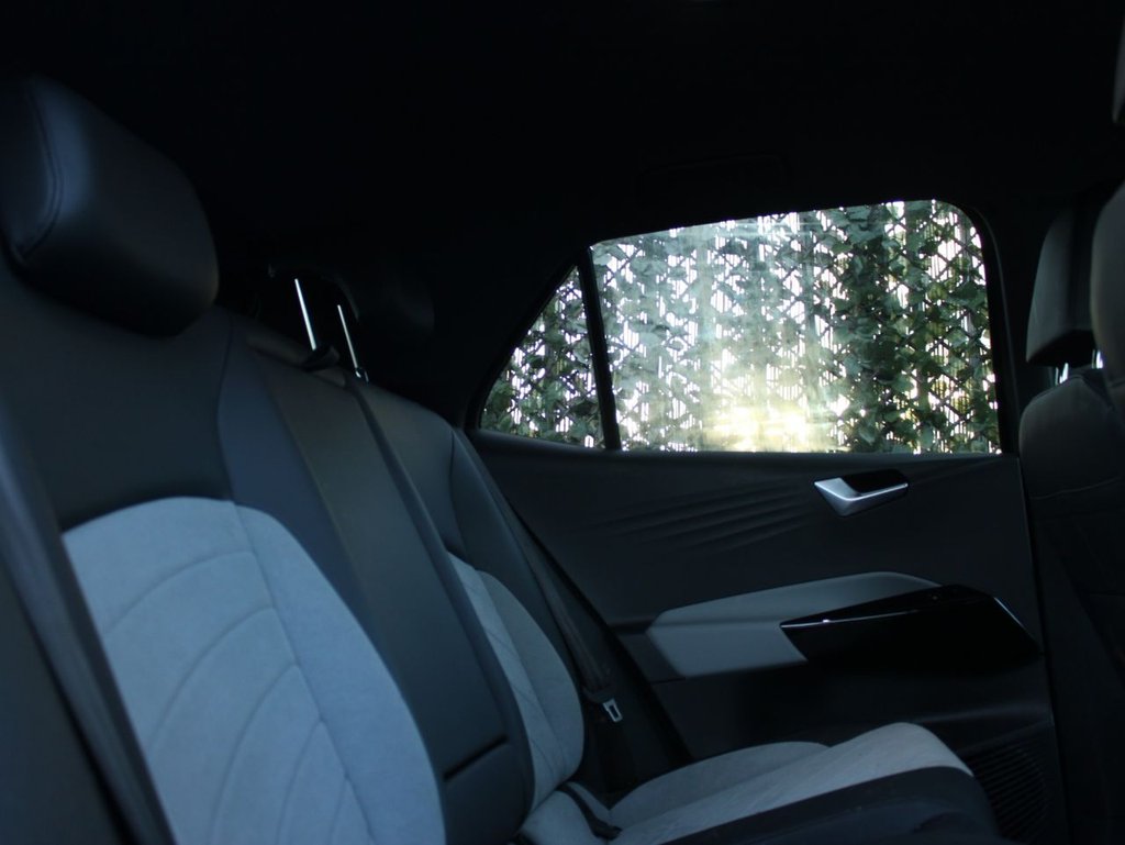 Used Volkswagen ID.3 2023 for sale - 77879480: Photo 10