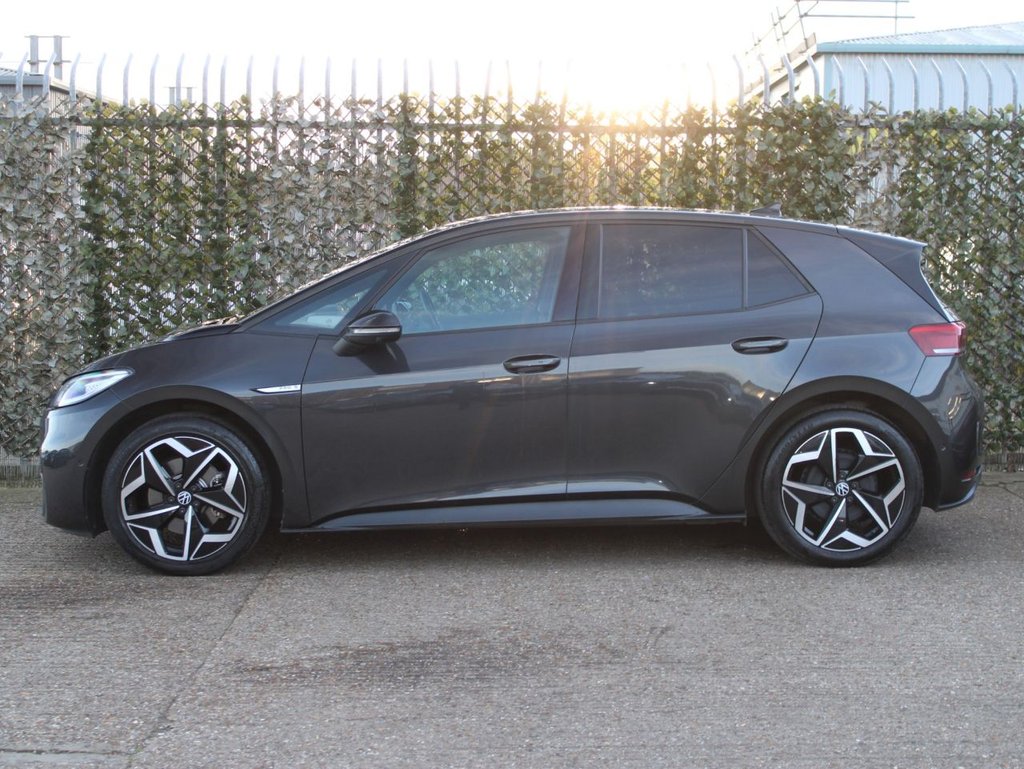 Used Volkswagen ID.3 2023 for sale - 77879480: Photo 7