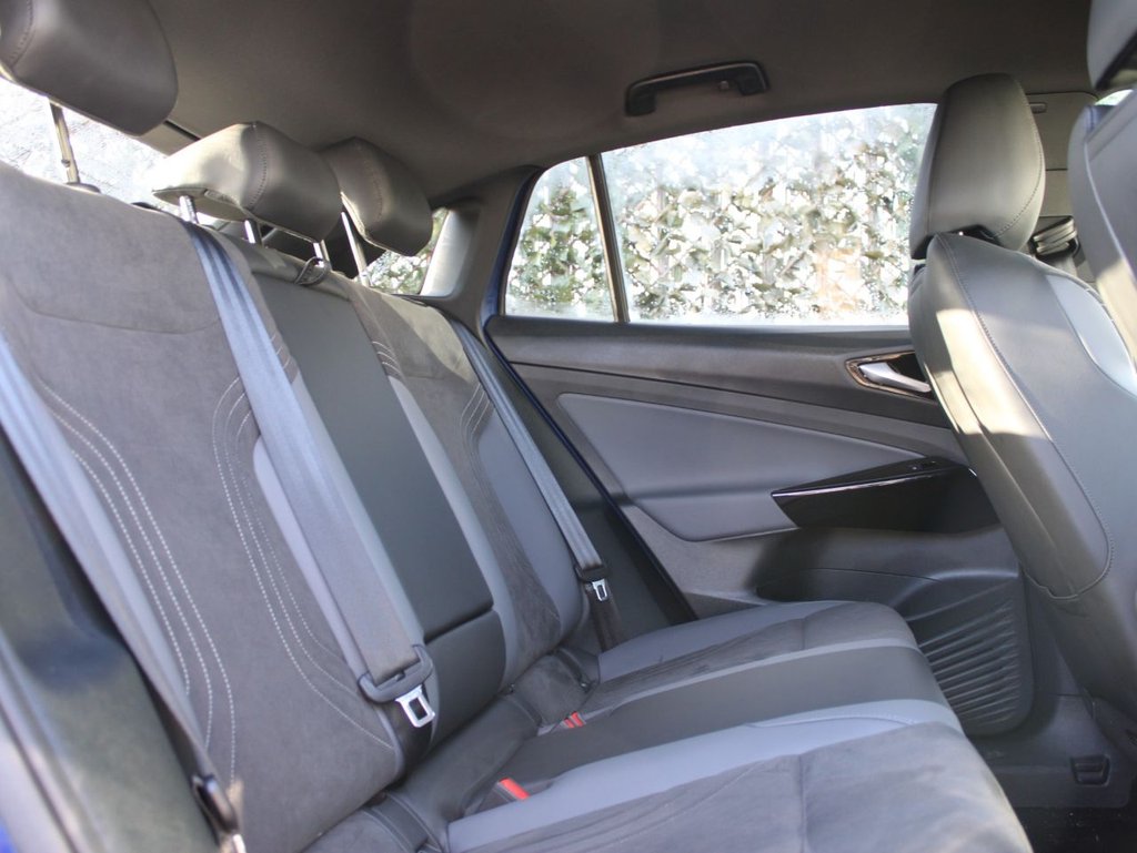 Used Volkswagen ID.5 2024 for sale - 77919614: Photo 10