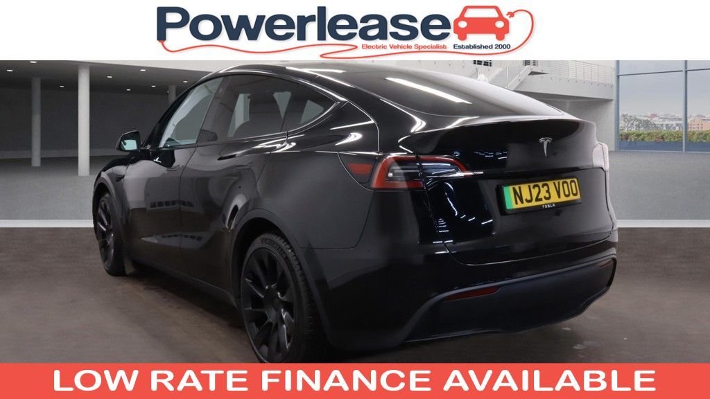 Used Tesla Model Y 2023 for sale - 76784038: Photo 2