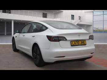 Used Tesla Model 3 2021 for sale - 74903794: Photo