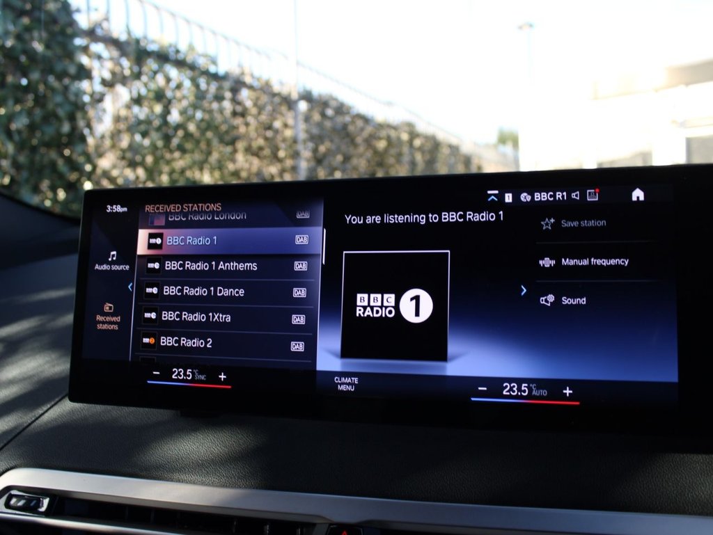 Used BMW iX 2022 for sale - 76582048: Photo 16