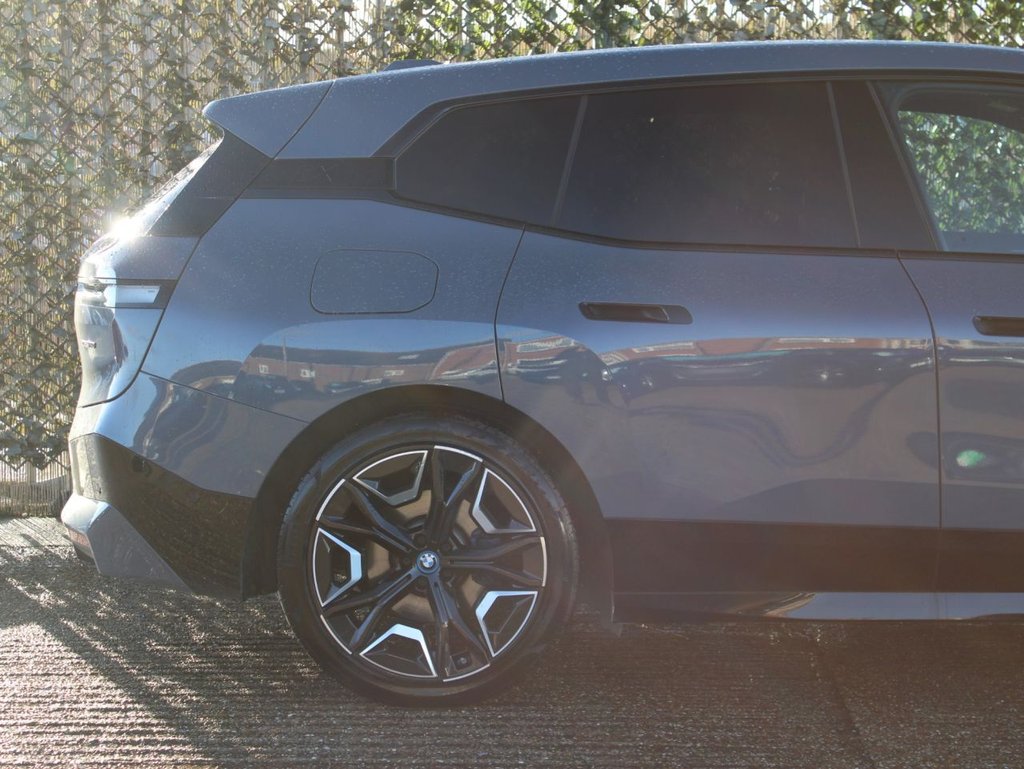 Used BMW iX 2022 for sale - 76582048: Photo 31