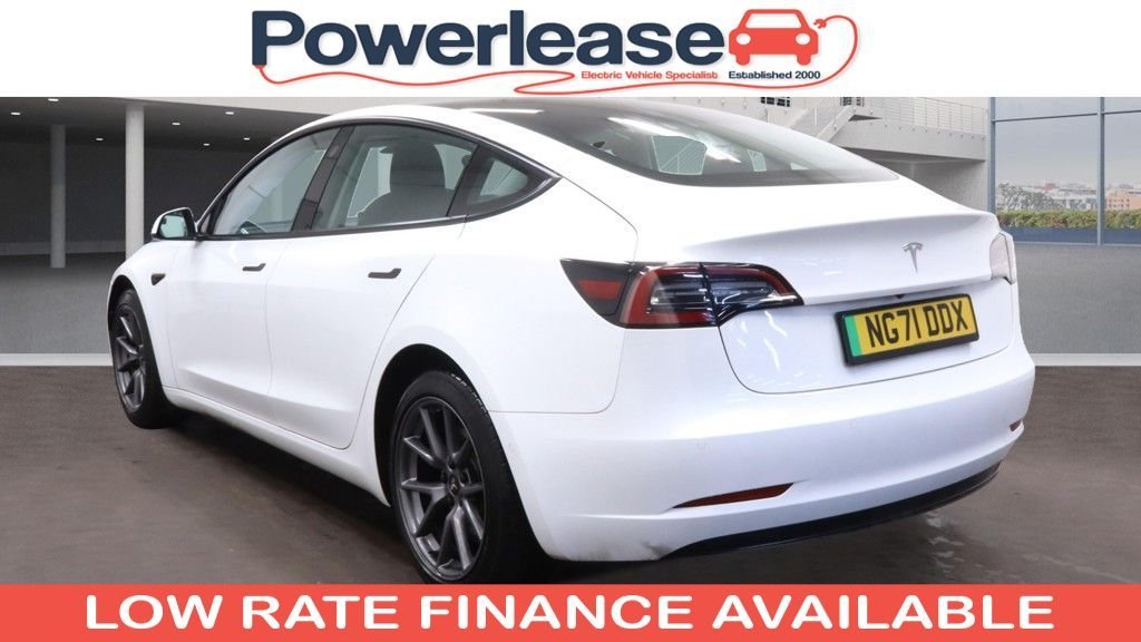 Used Tesla Model 3 2021 for sale - 76655401: Photo 2