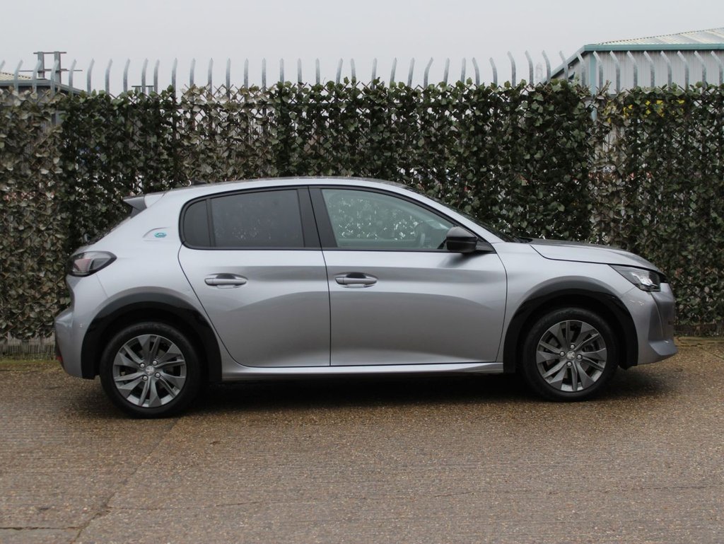 Used Peugeot E-208 2022 for sale - 77089389: Photo 6