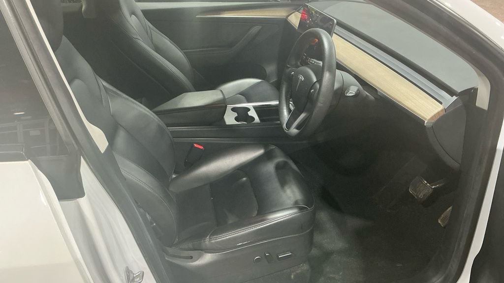 Used Tesla Model Y 2022 for sale - 76962345: Photo 5