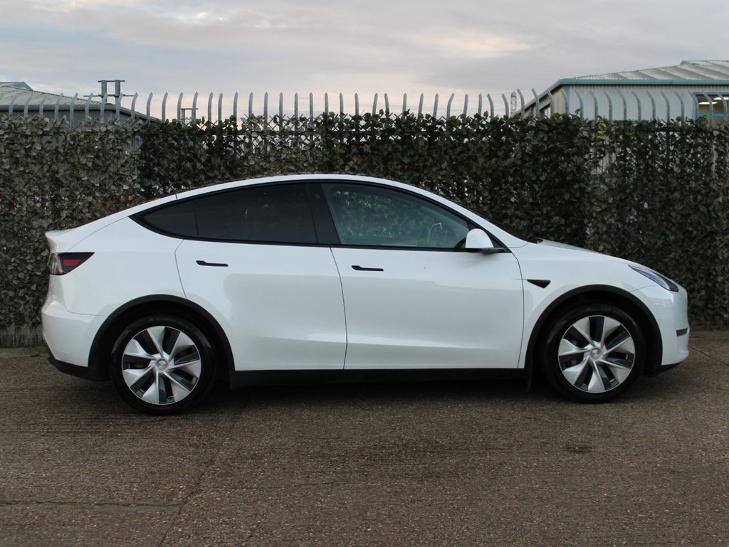 Used Tesla Model Y 2022 for sale - 76582309: Photo 6