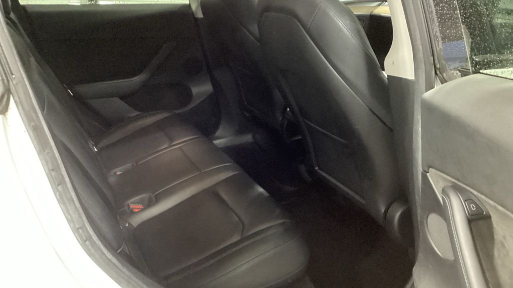 Used Tesla Model Y 2022 for sale - 77172389: Photo 5