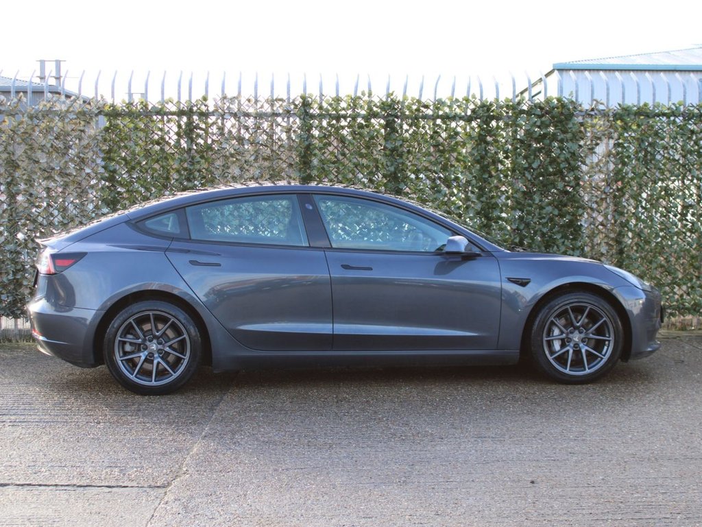 Used Tesla Model 3 2021 for sale - 77269057: Photo 6
